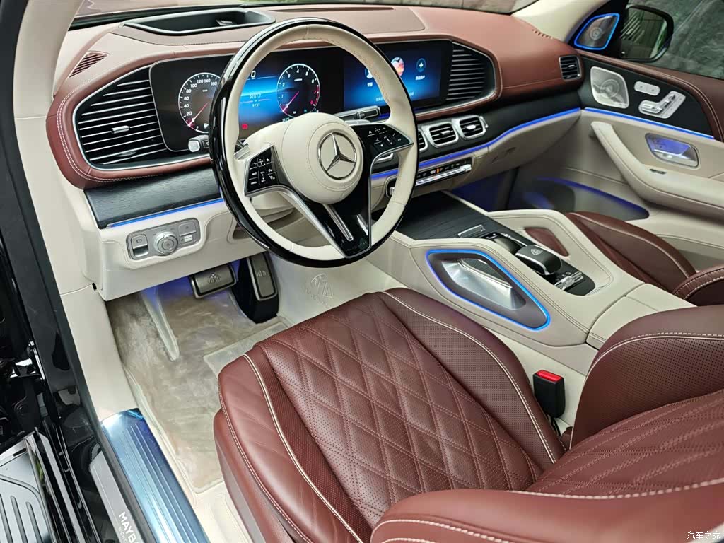 Maybach GLS, 2025 6