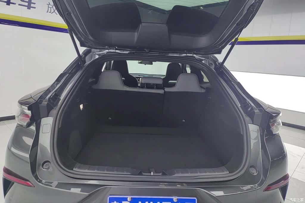 Changan UNI-T, 2022 4