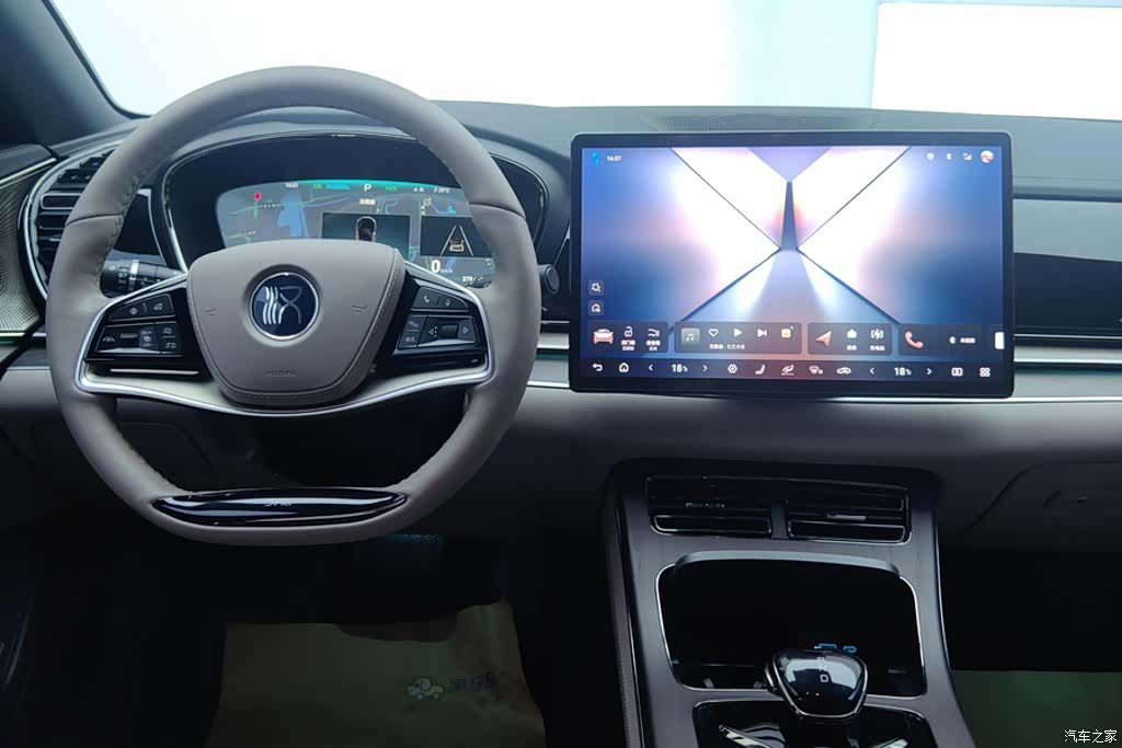 BYD Han, 2024 12