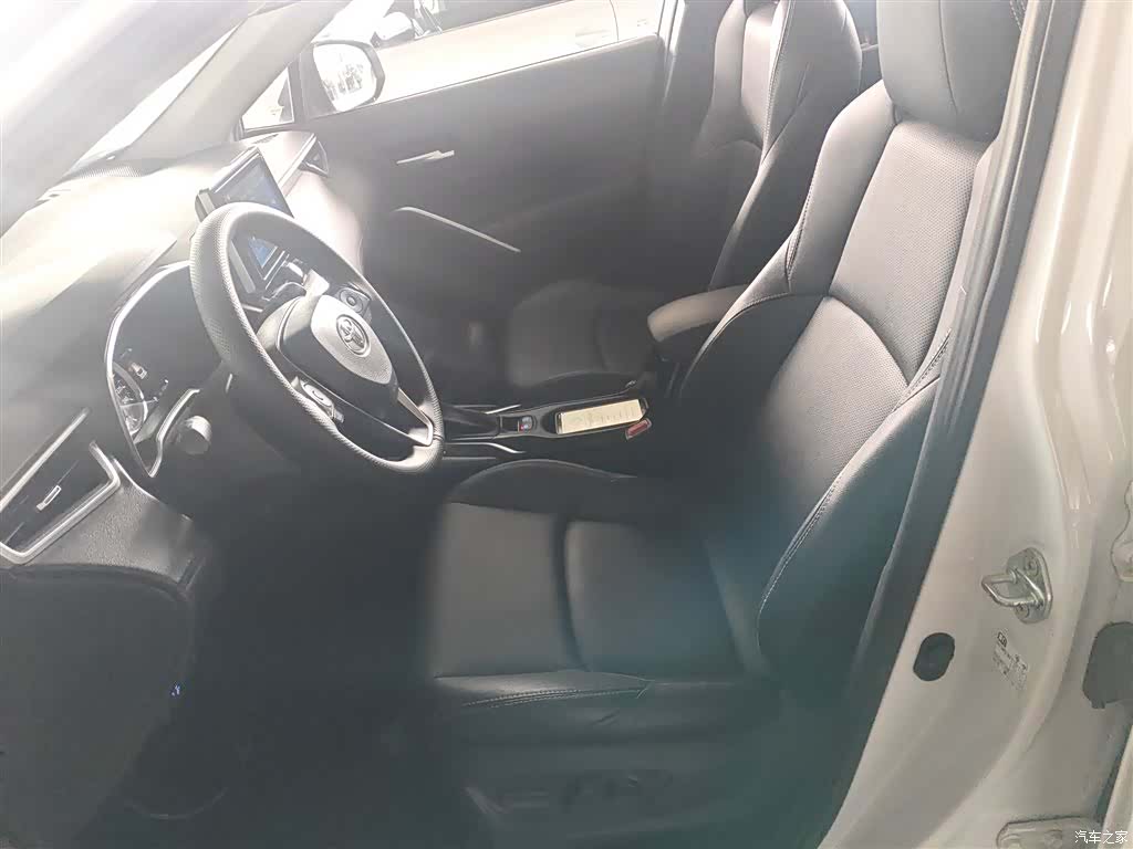 Toyota Frontlander, 2022 10
