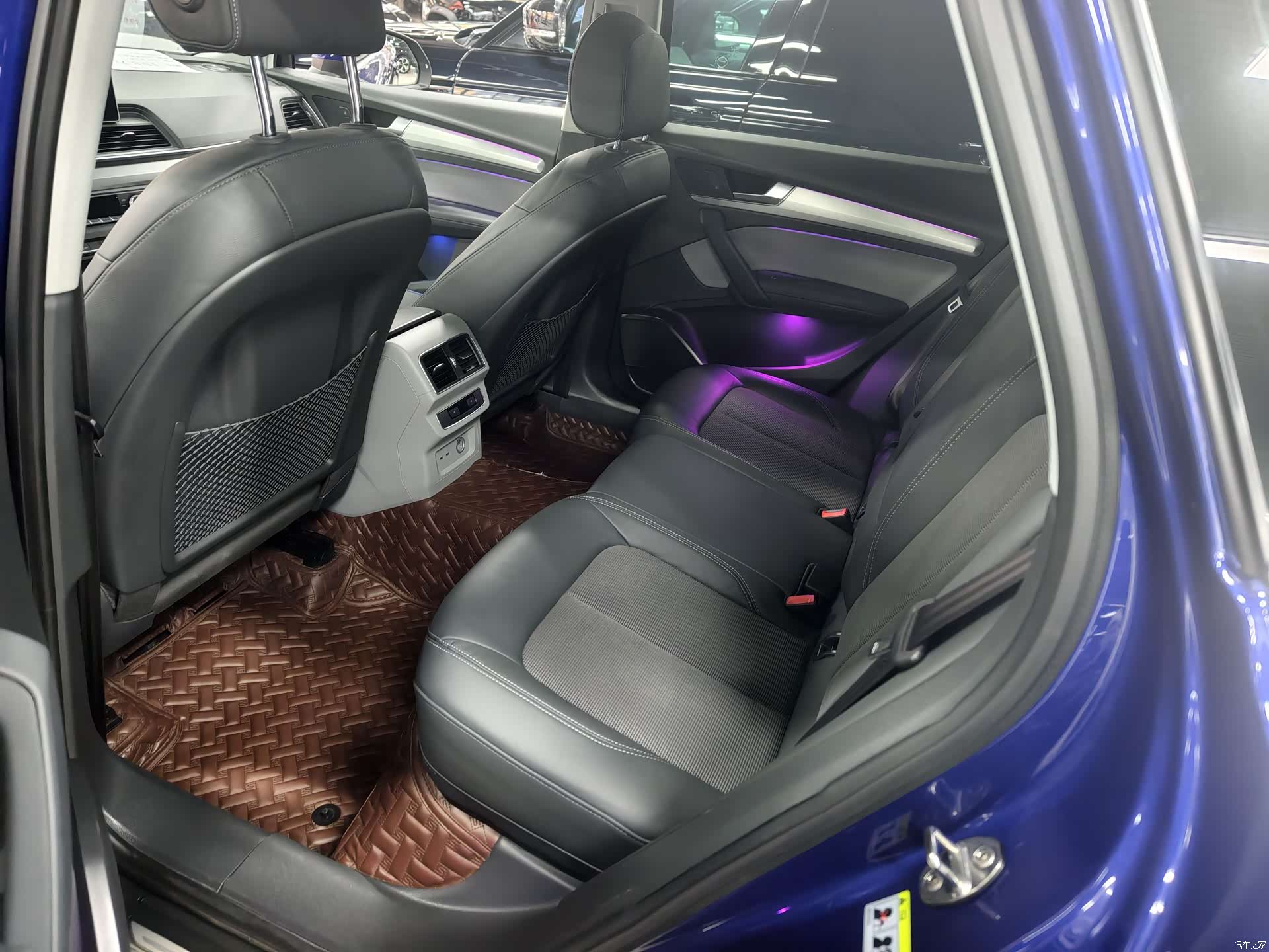 Audi Q5L, 2020 4
