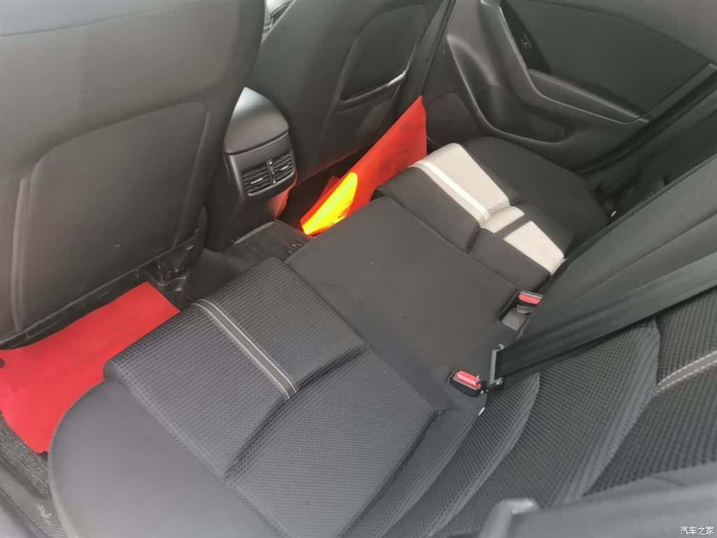Mazda Mazda3, 2019 17