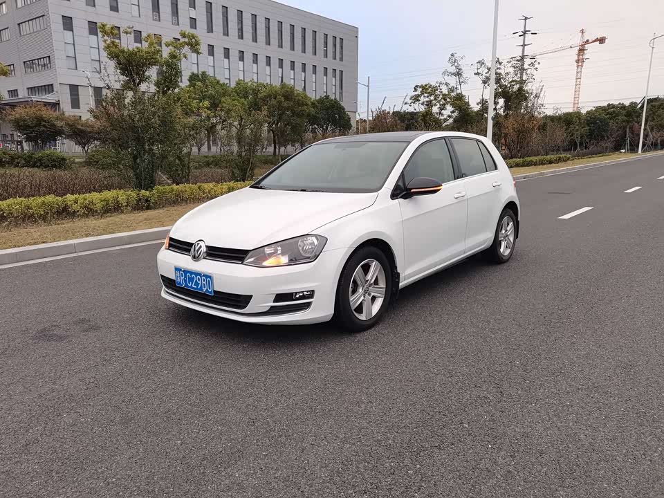 Volkswagen golf
