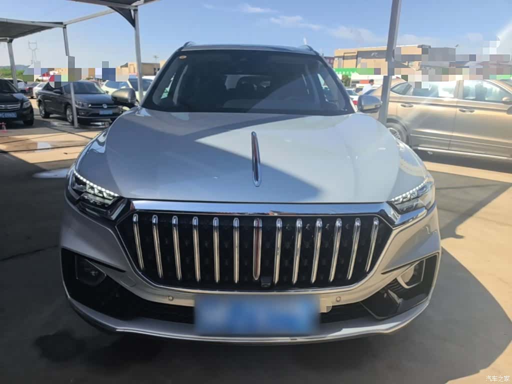 Hongqi HS5, 2022 3