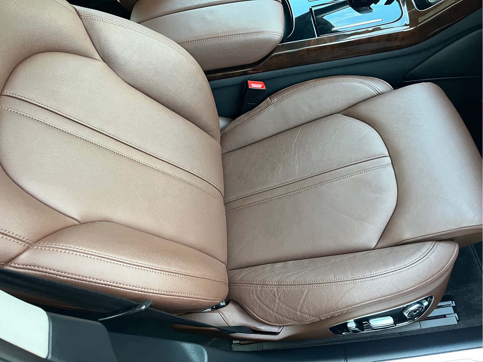 Audi A8L, 2016 36