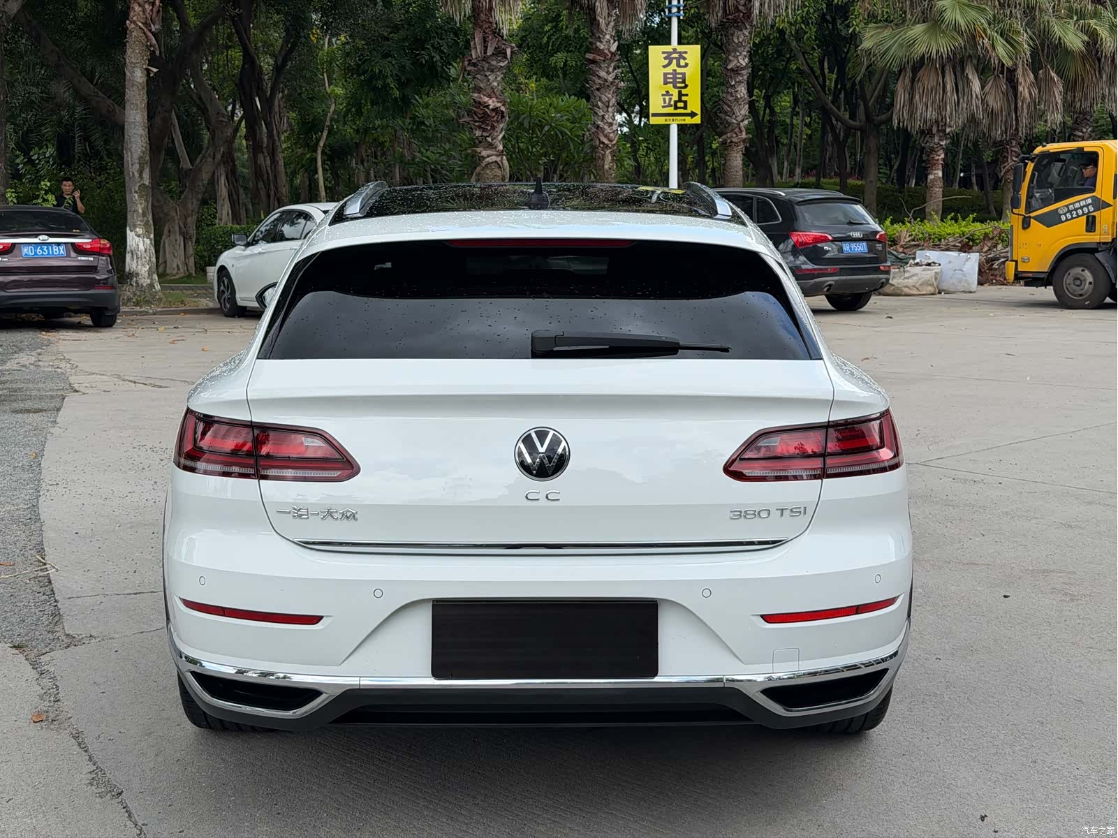 Volkswagen CC, 2021 8