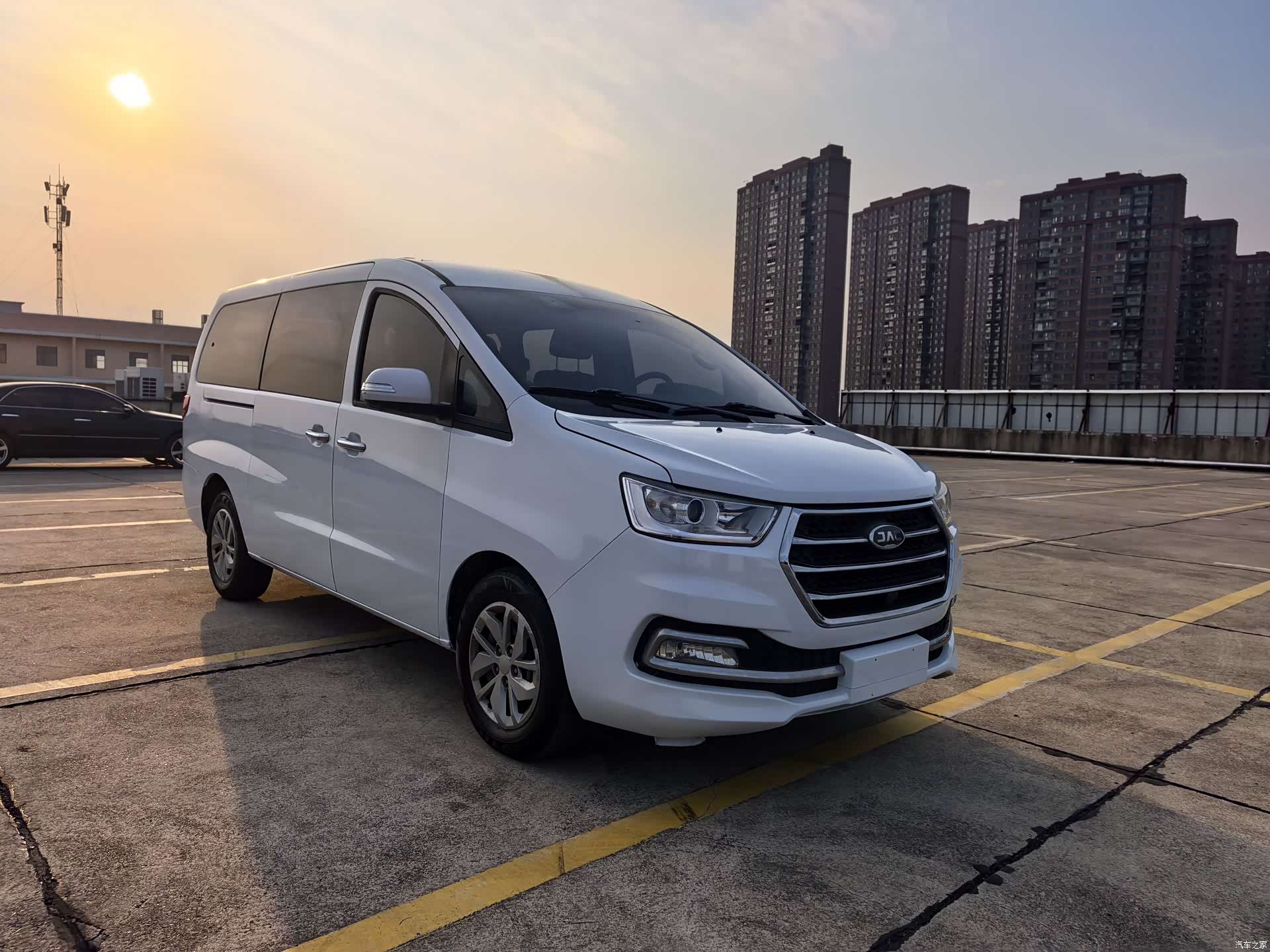 JiangQiJiTuan M4, 2020 все фото