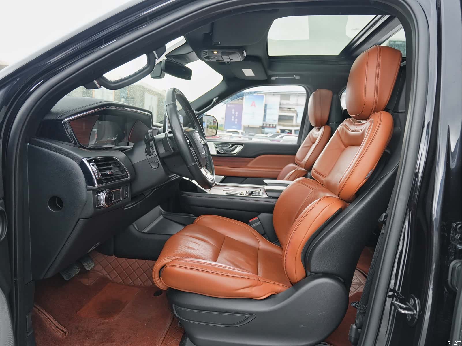 Lincoln Navigator, 2020 7
