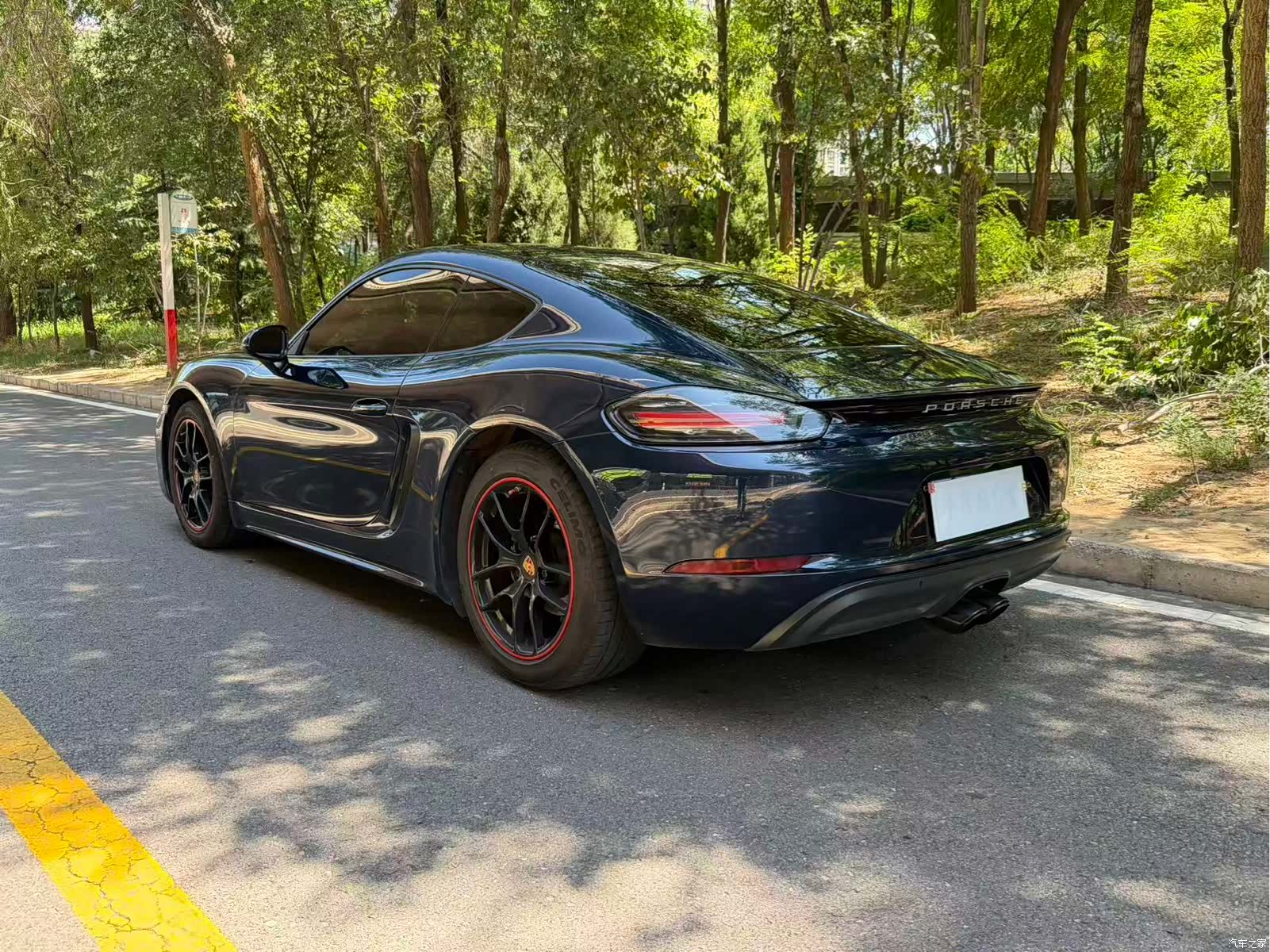 Porsche Cayman, 2017 10