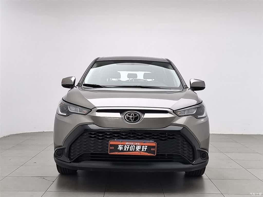 Toyota Frontlander, 2023 3