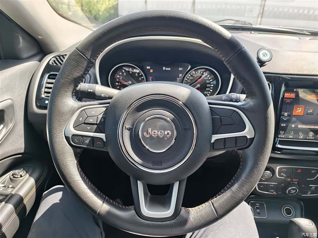 Jeep Compass, 2017 10