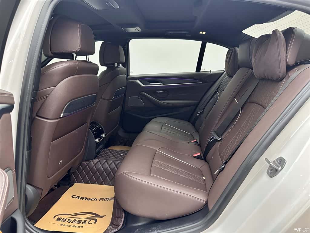 BMW 5 Series, 2021 9
