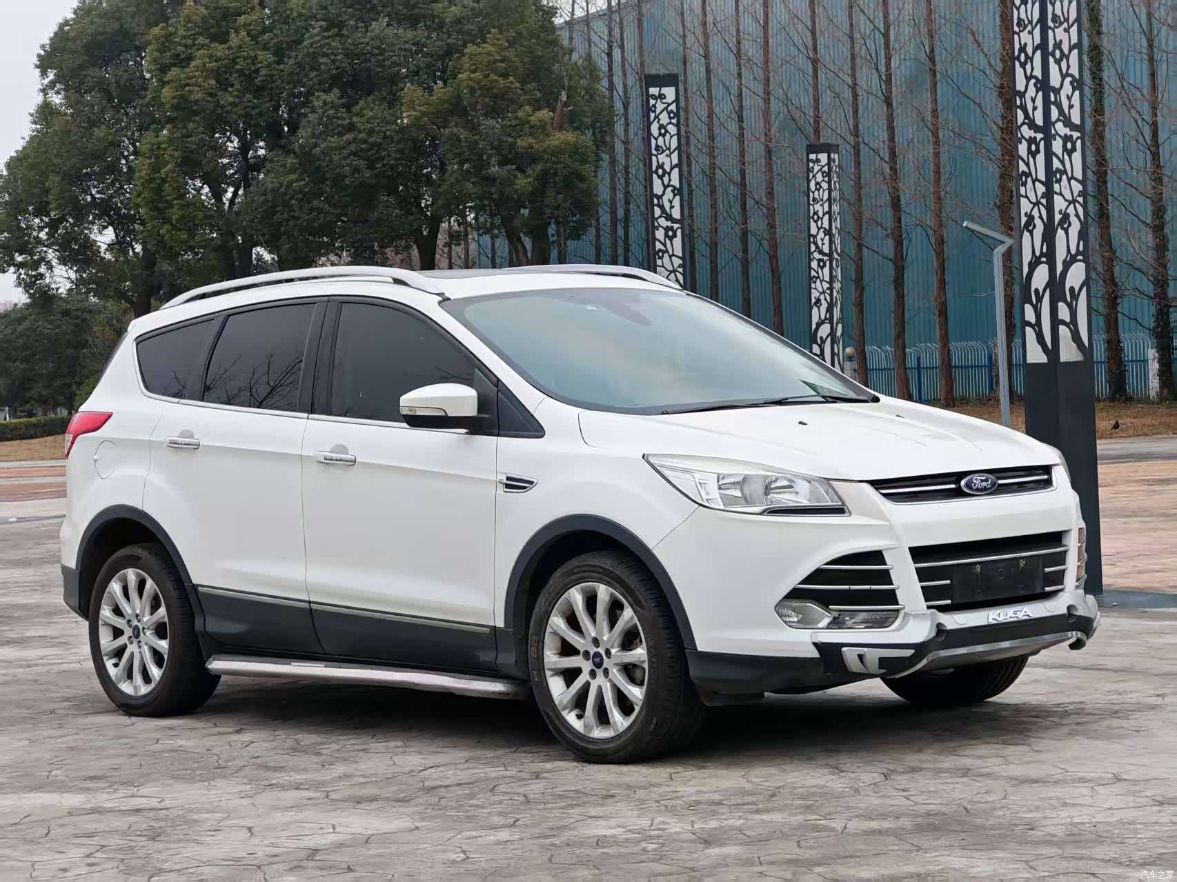 Ford Kuga, 2015 3