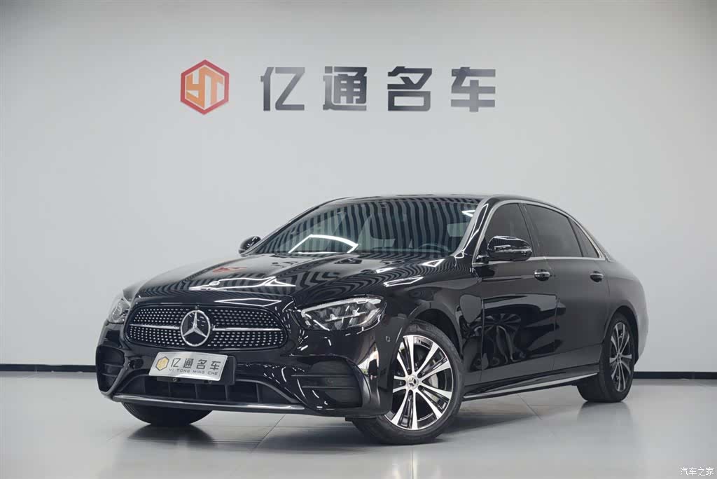 Mercedes-Benz E-Class, 2023 1