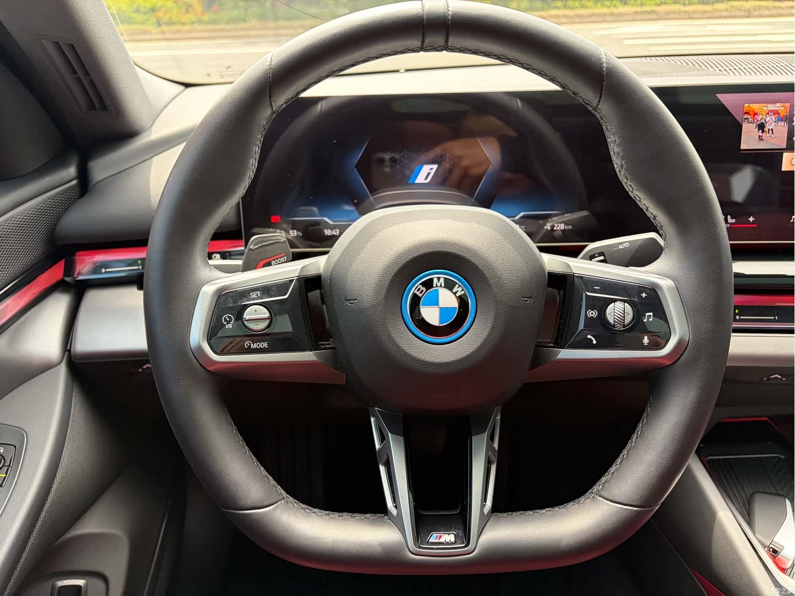 BMW i5, 2024 17