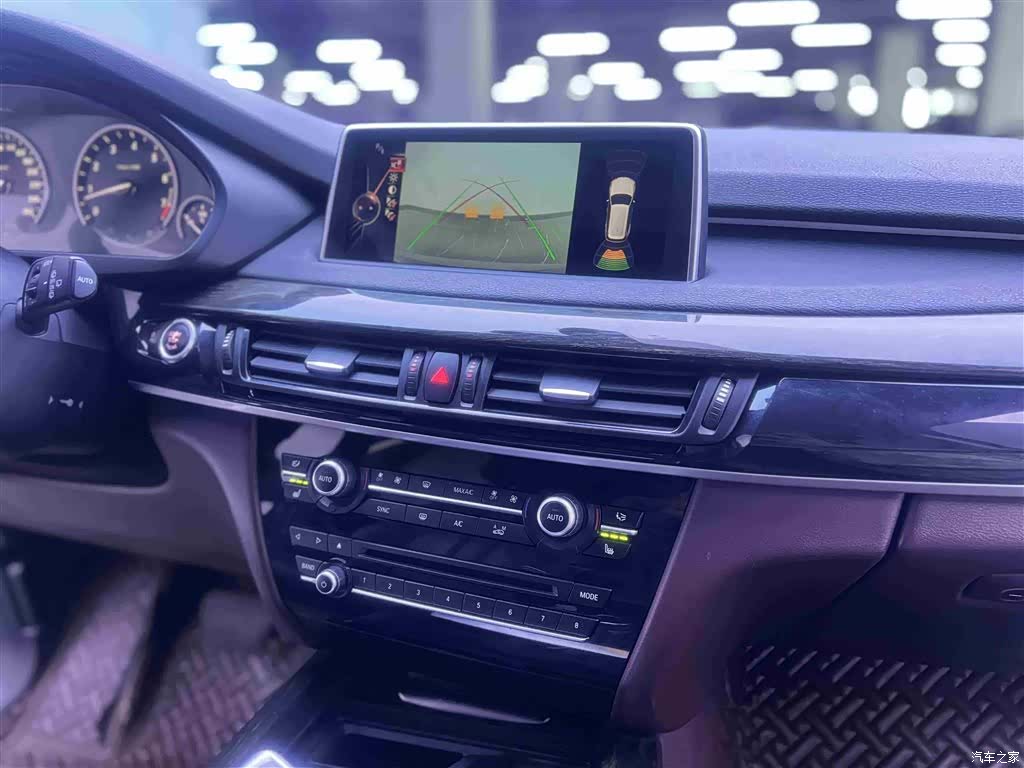 BMW X5, 2015 12