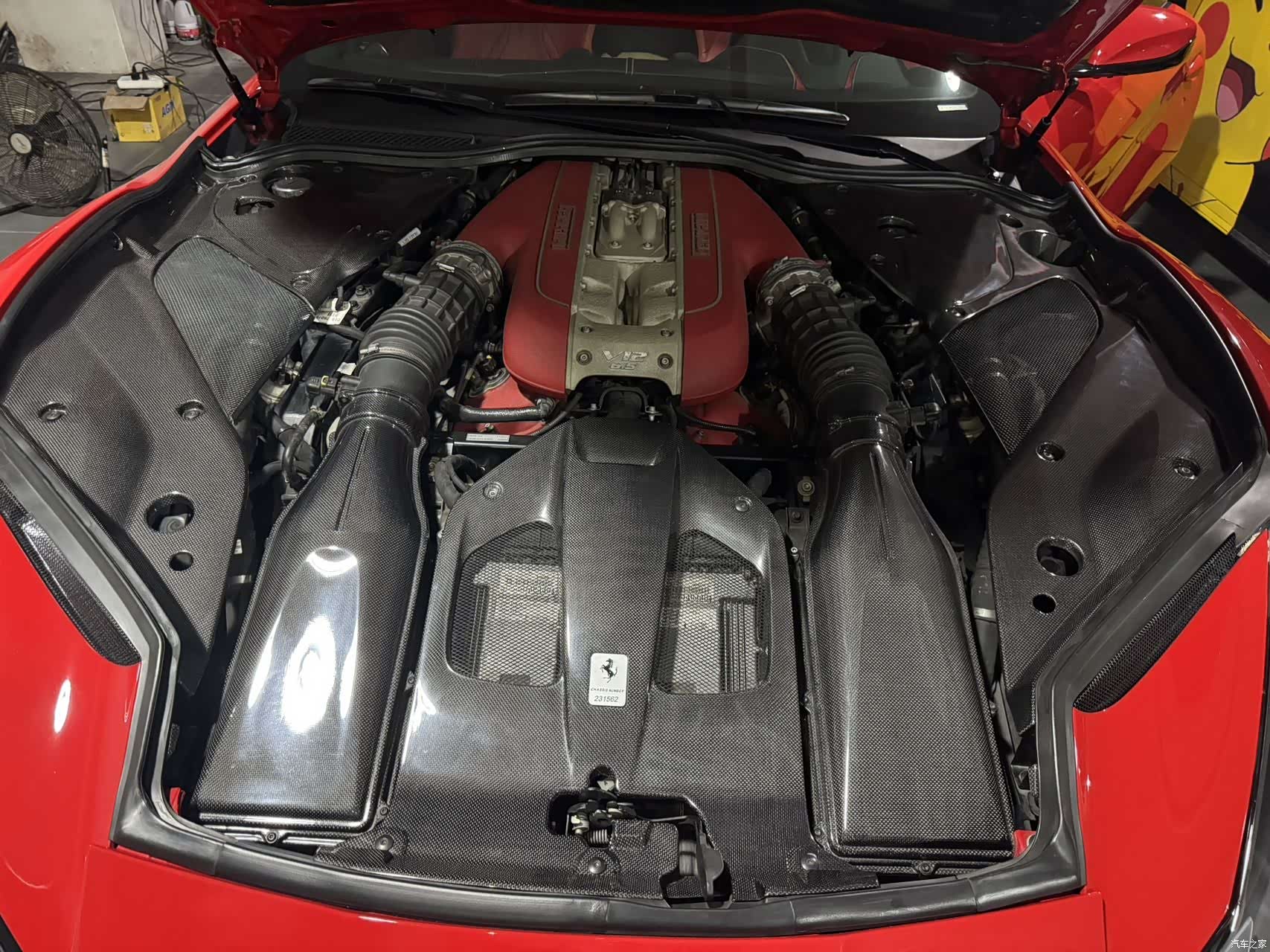 Ferrari 812, 2018 13