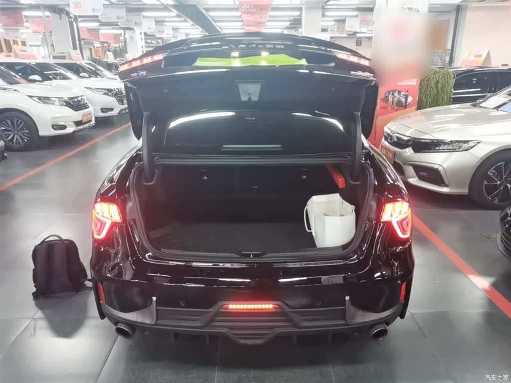 Lynk & Co 01, 2020 19