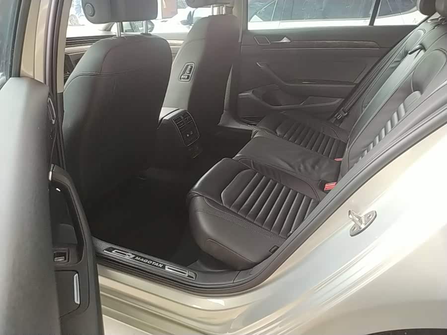 Volkswagen Magotan 2019, фото 17