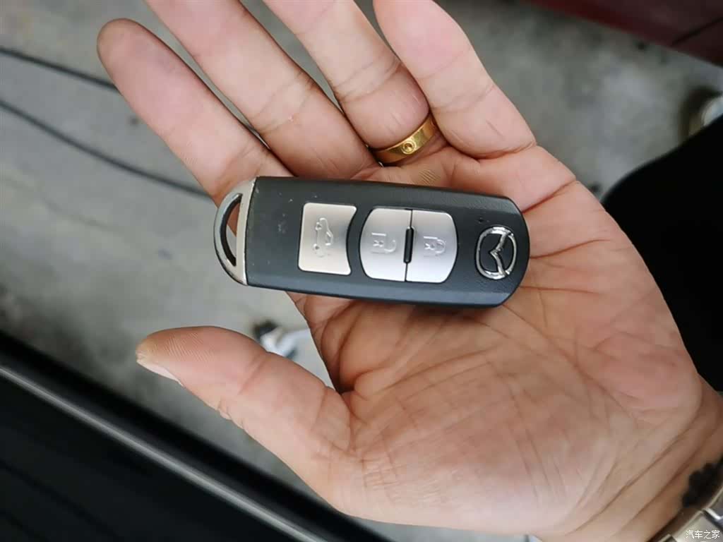 Mazda Mazda3, 2018 9