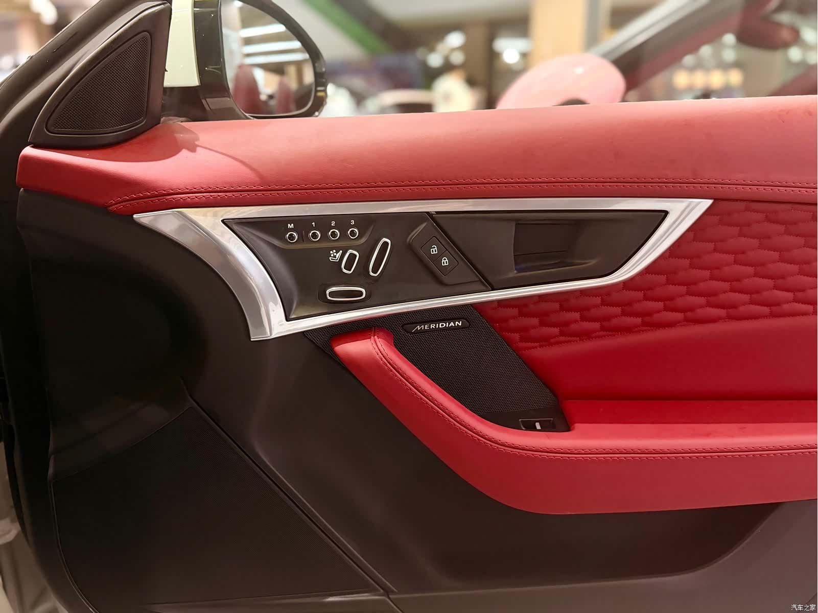 Jaguar F-TYPE, 2022 18