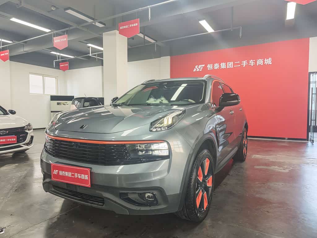 Lynk & Co 01