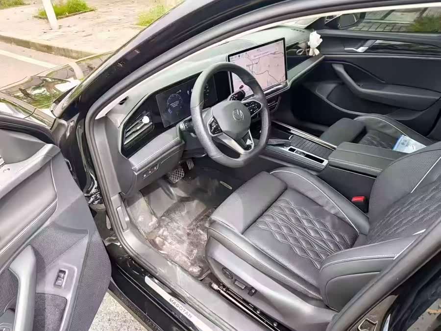 Volkswagen Magotan 2025, фото 4