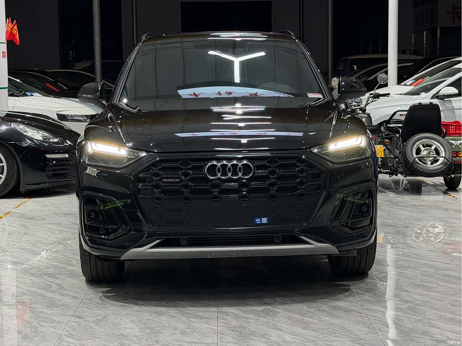 Audi Q5L, 2025 3