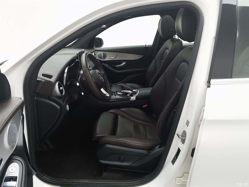 Mercedes-Benz GLC, 2018 10