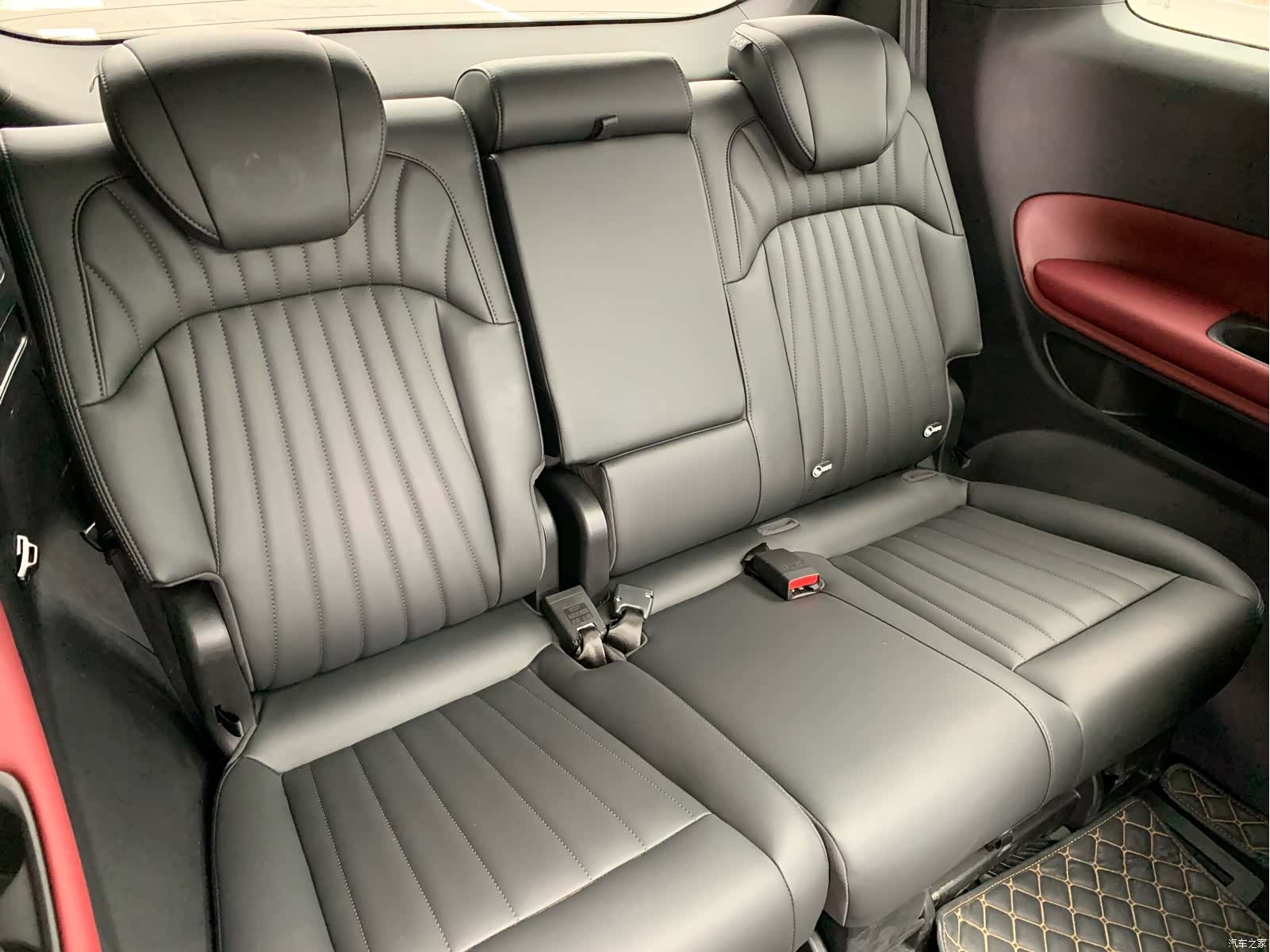 Trumpchi M8, 2023 33