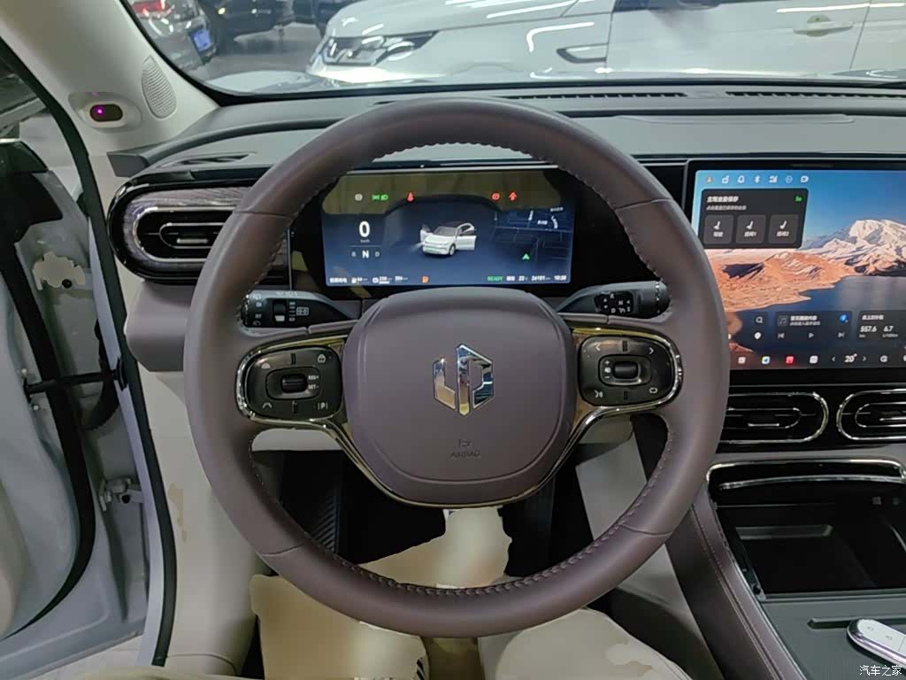 Leapmotor C11, 2025 7