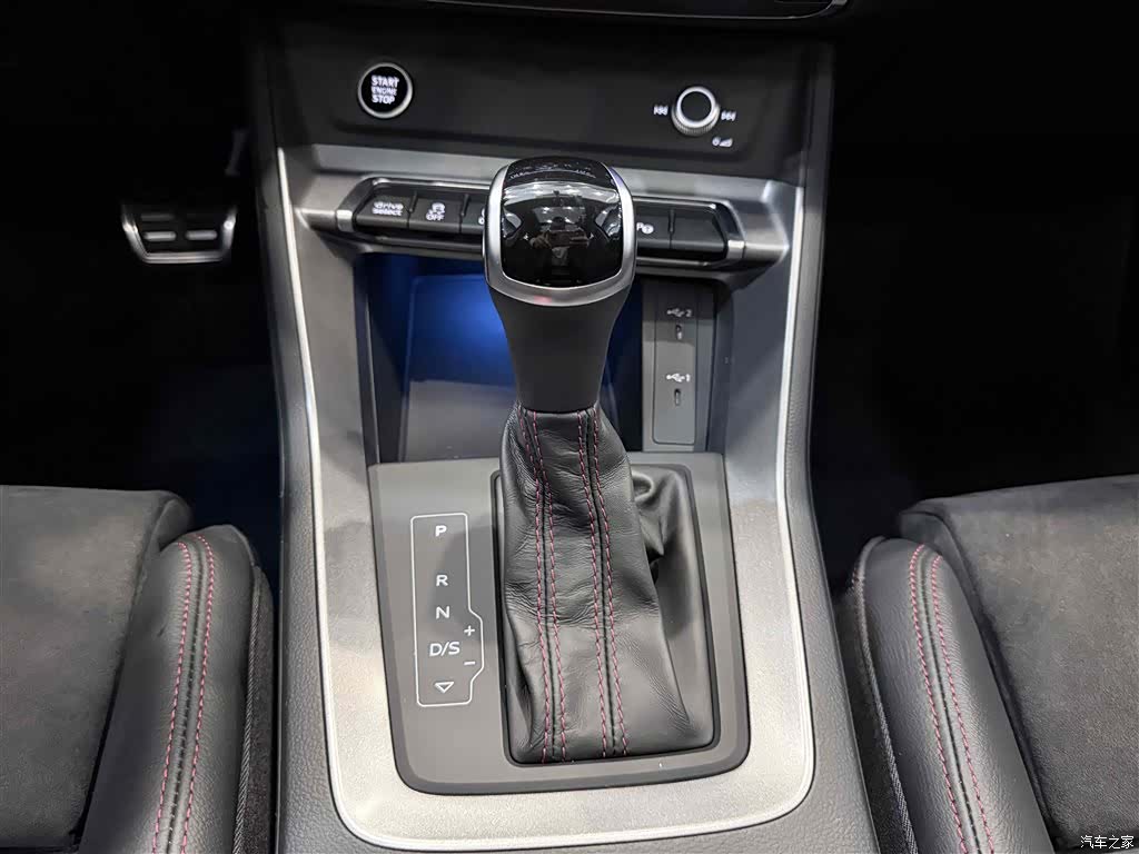 Audi Q3, 2022 22