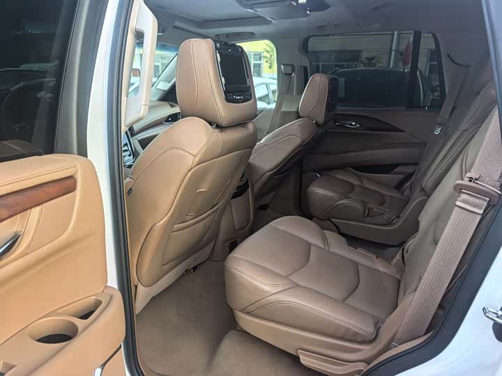 Cadillac kai lei de ESCALADE 2017 6.2L ESV bo jin ban jia zhang xing