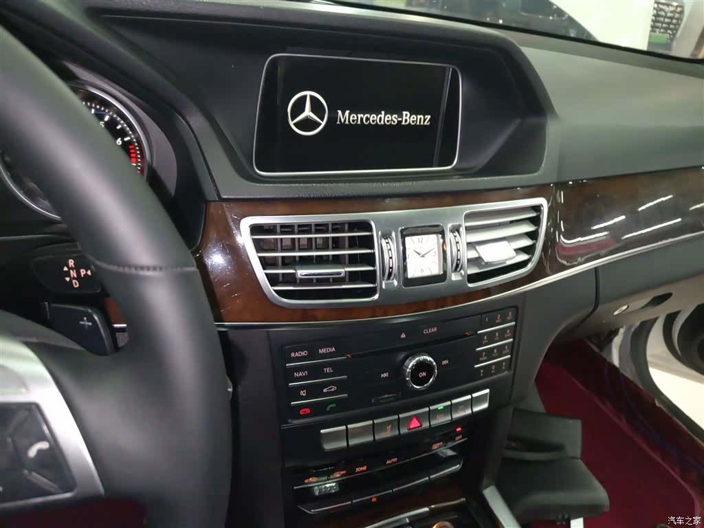 Mercedes-Benz E-Class, 2016 13