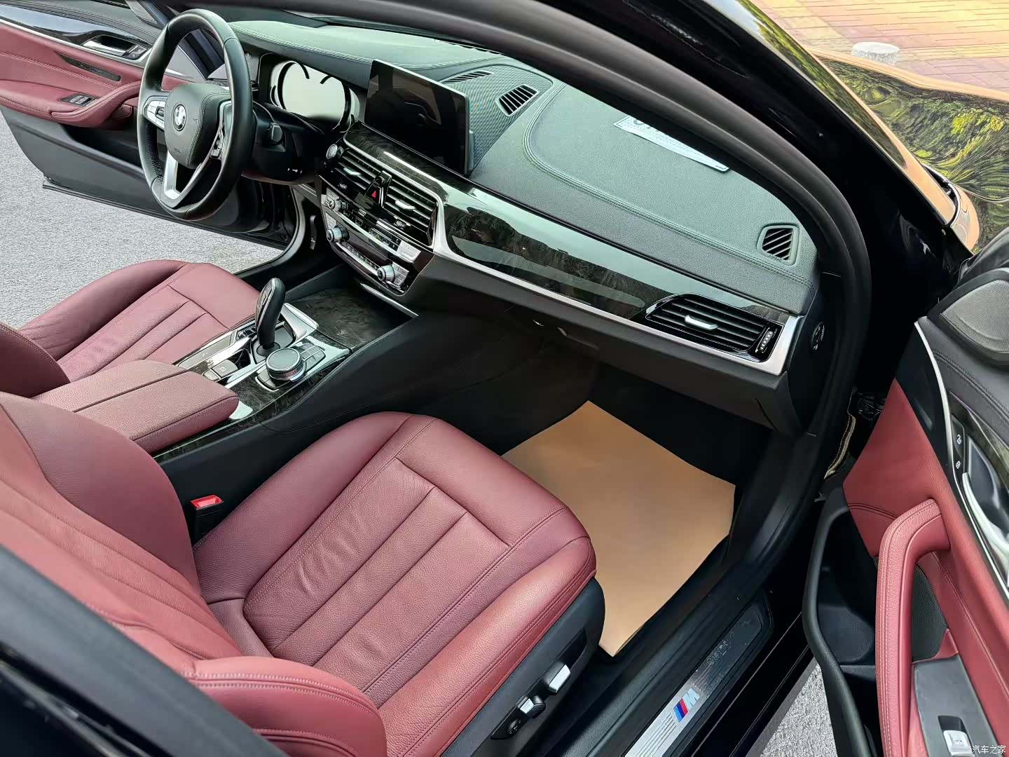 BMW 5 Series, 2018 6