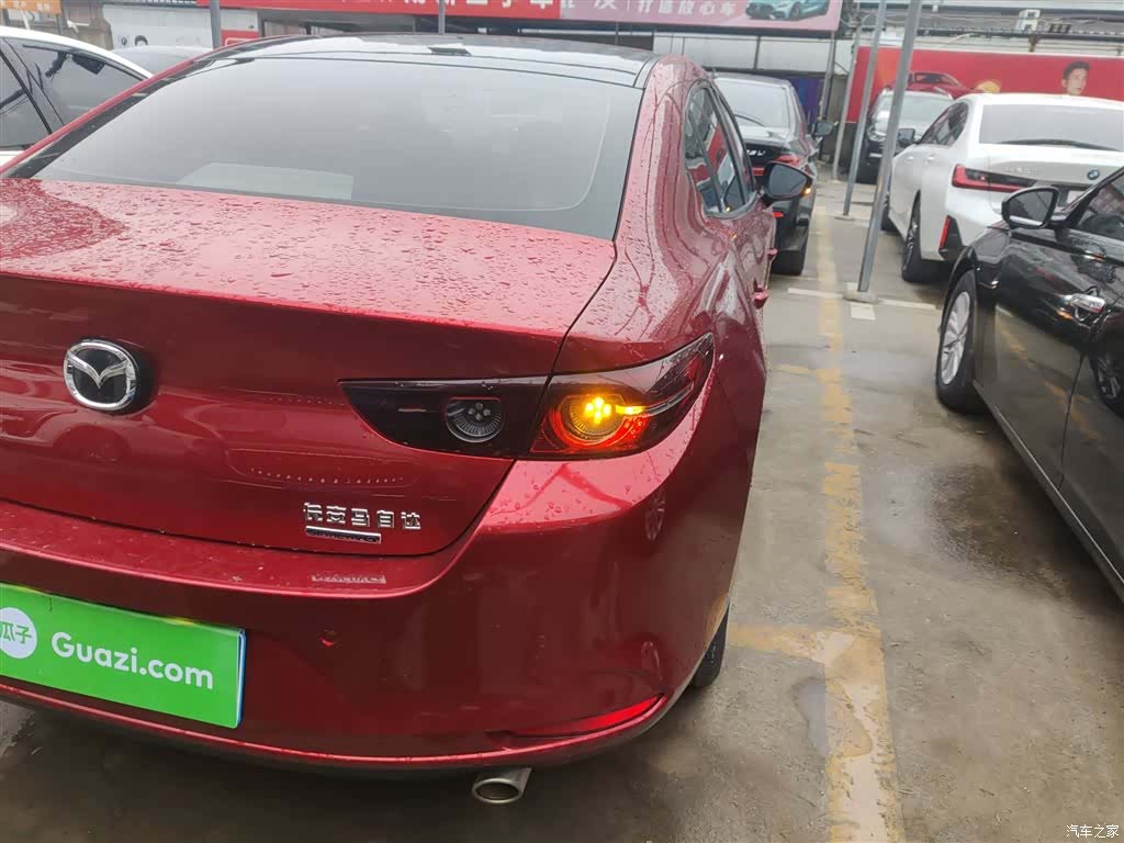 Mazda Mazda3, 2021 24