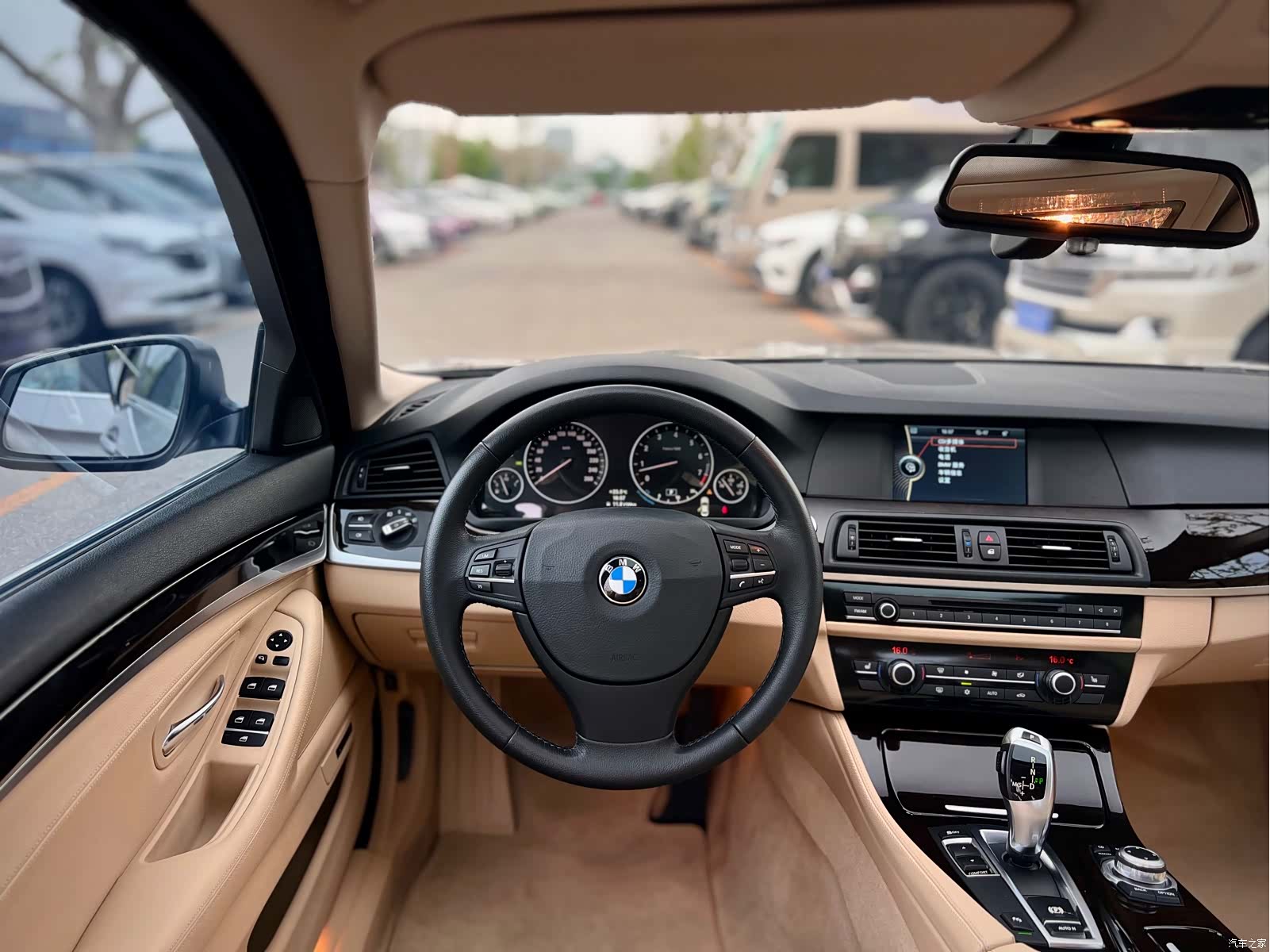 BMW 5 Series, 2012 11