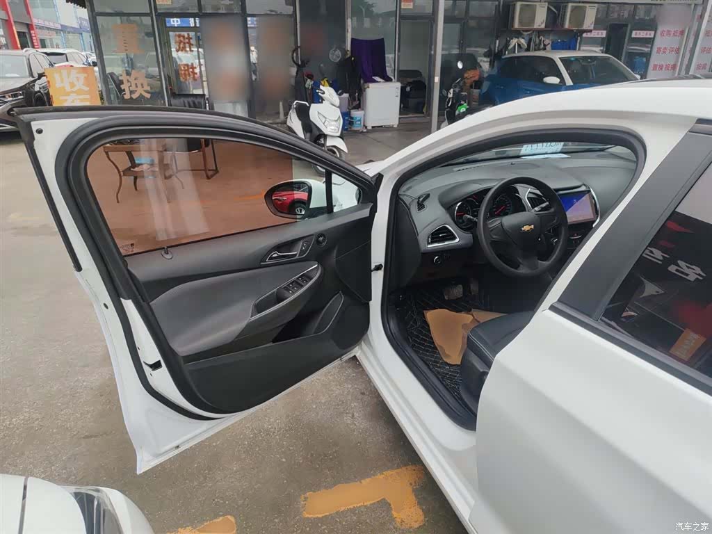 Chevrolet 320, 2018 16