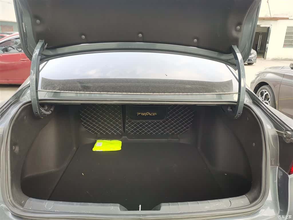Geely Preface, 2023 15