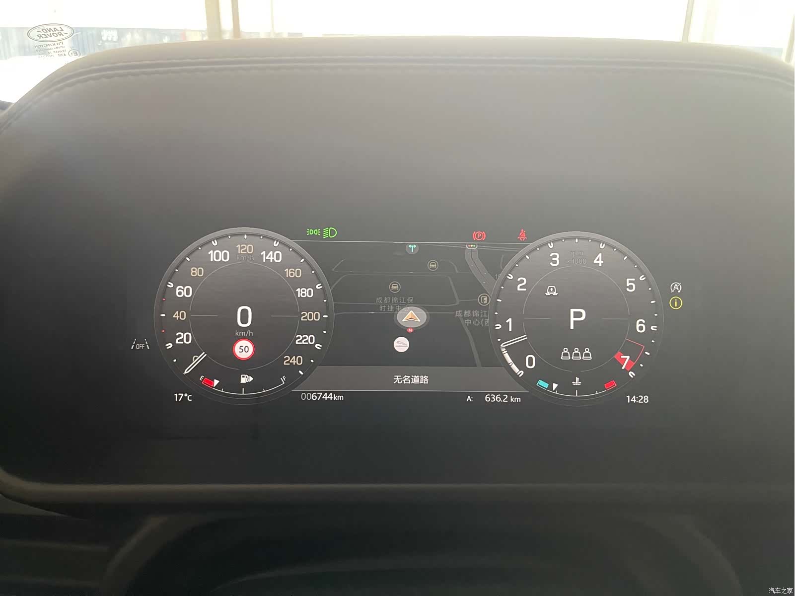 Land Rover Defender, 2024 10