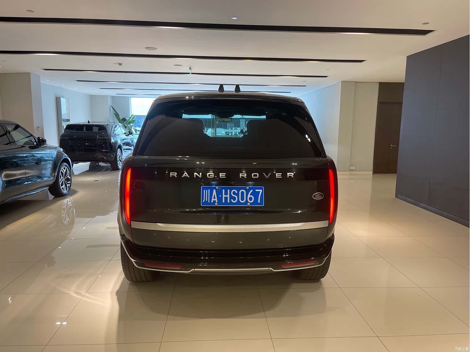 Land Rover Range Rover, 2024 3