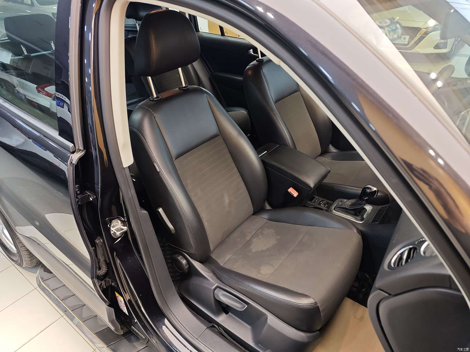 Volkswagen Tiguan, 2014 31