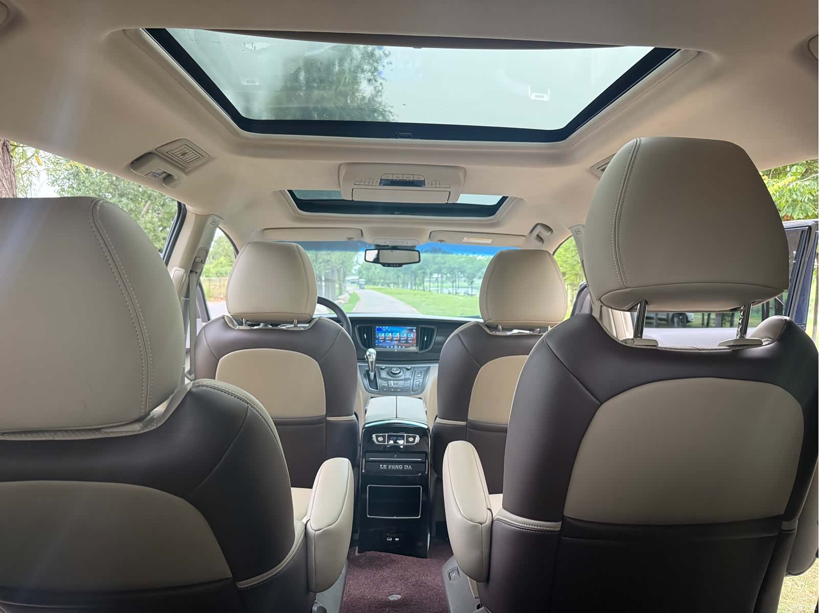 Buick GL8, 2014 12