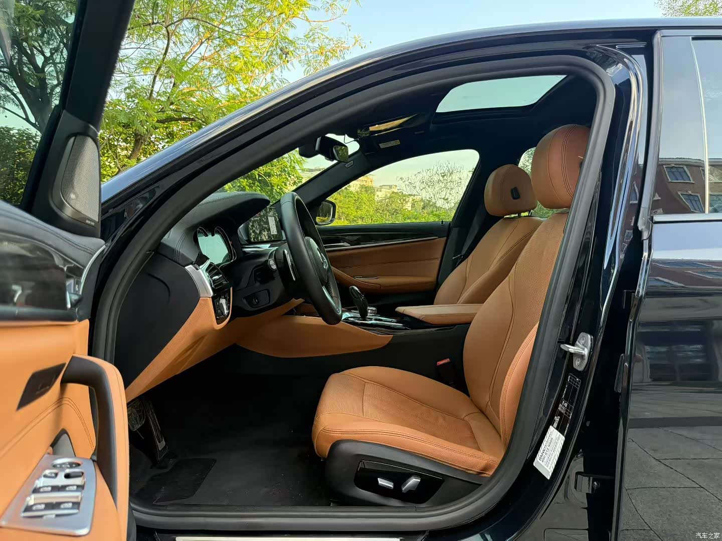 BMW 5 Series, 2017 все фото