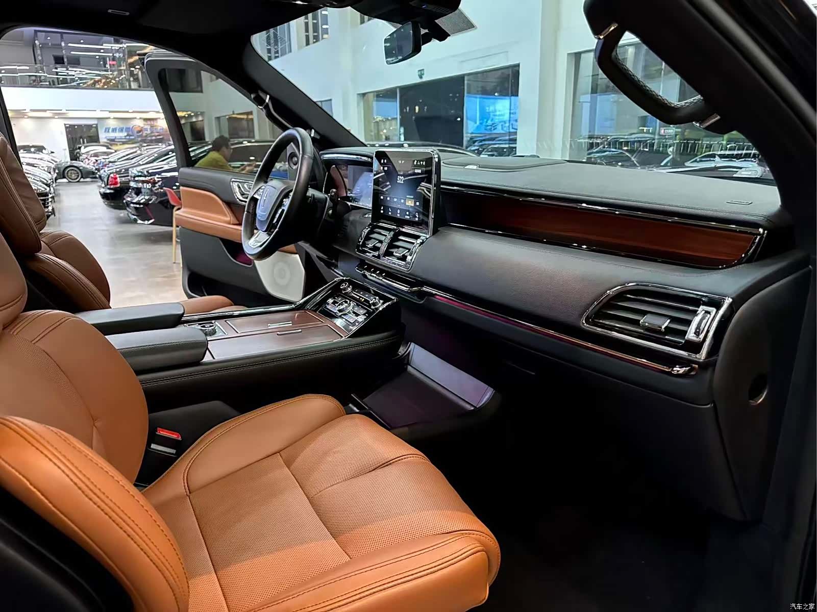 Lincoln Navigator, 2022 9