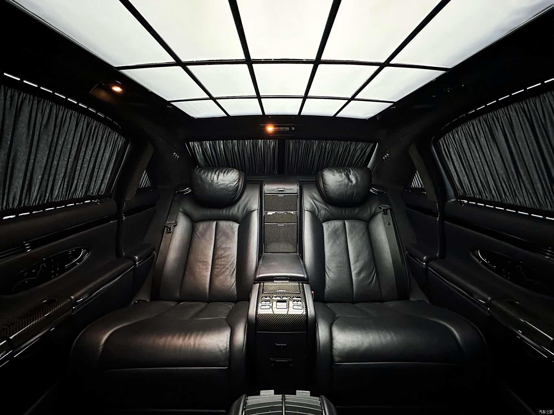 Maybach 62, 2008 23