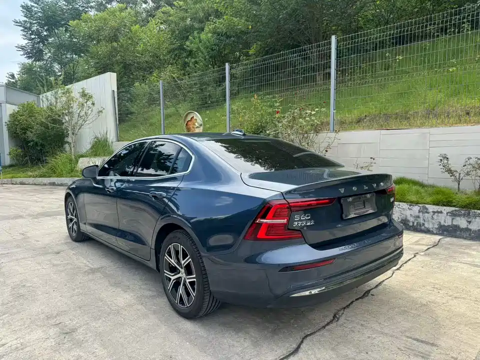 Volvo S60