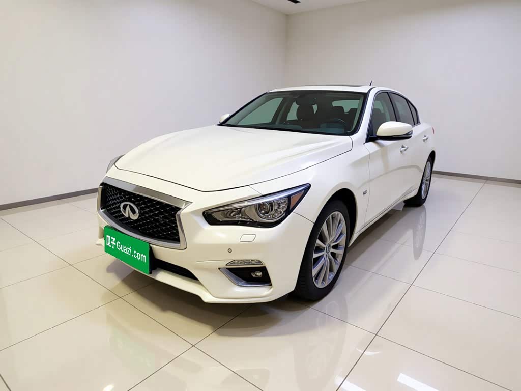 Infiniti Q50L