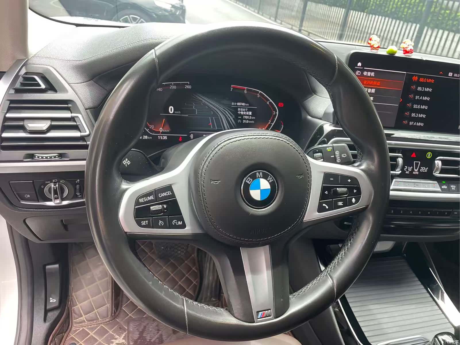 BMW X3, 2022 все фото