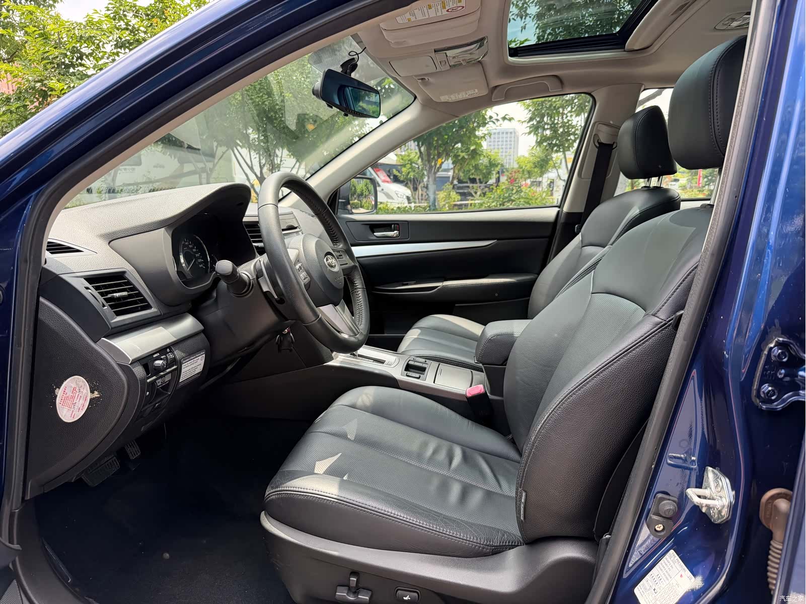 Subaru Legacy, 2010 4